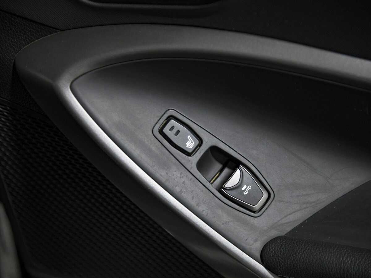 Hyundai Santa Fe 2015 года с пробегом. Фото: #18