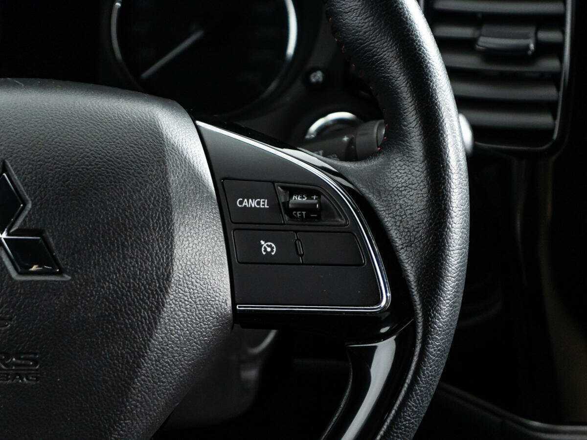 Mitsubishi Outlander 2021 года с пробегом. Фото: #20