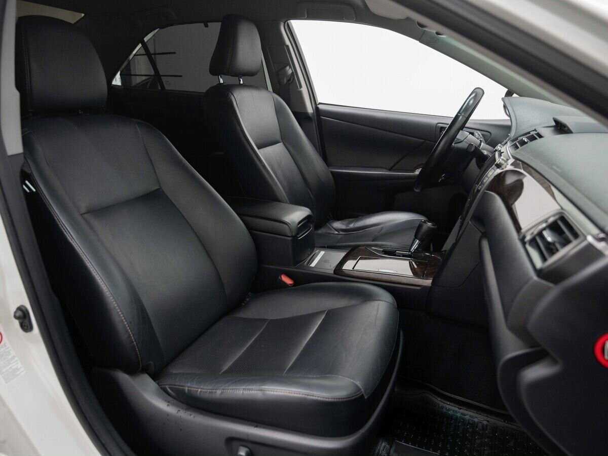 Toyota Camry 2014 года с пробегом. Фото: #11