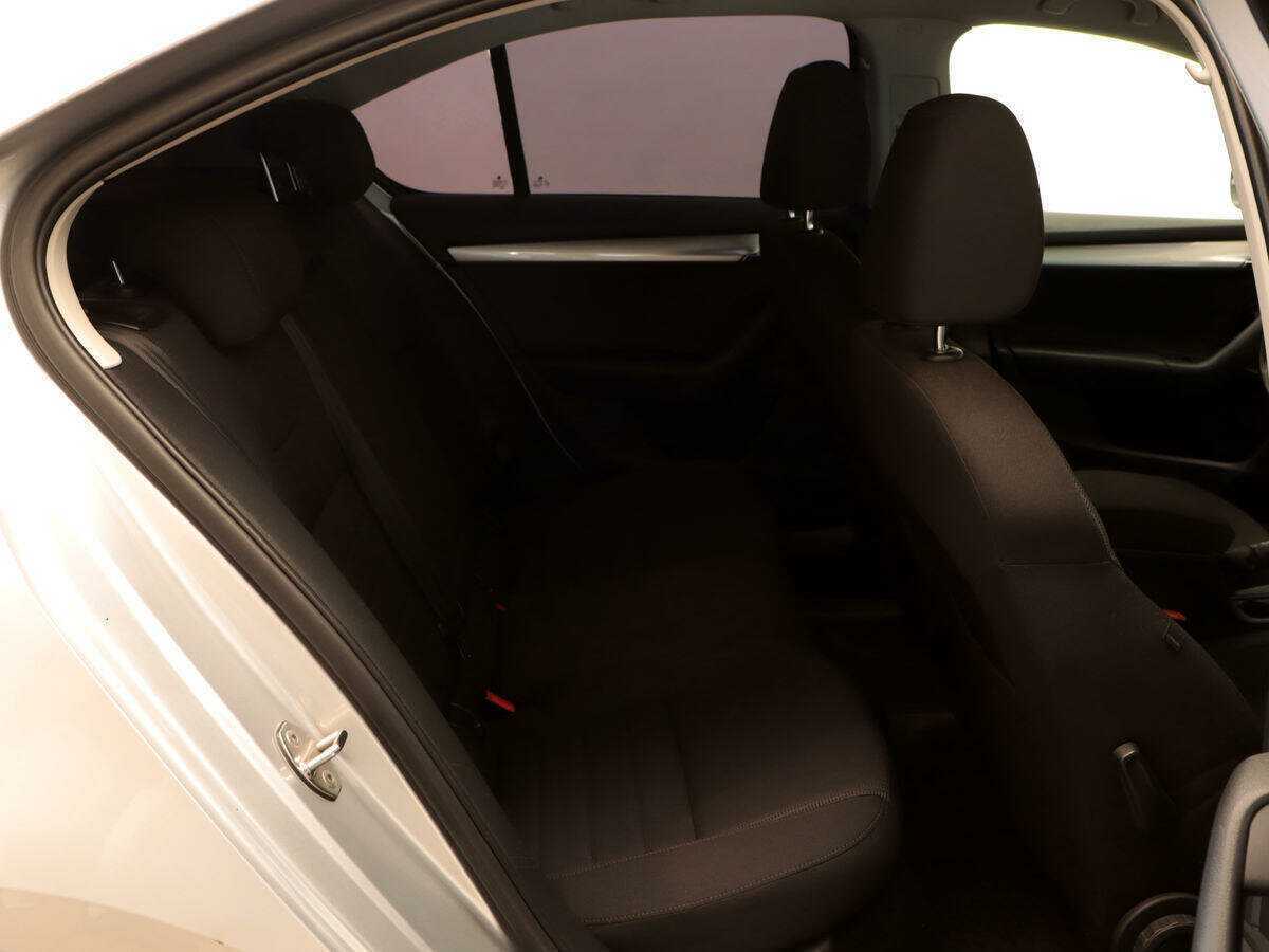 Skoda Octavia 2013 года с пробегом. Фото: #7