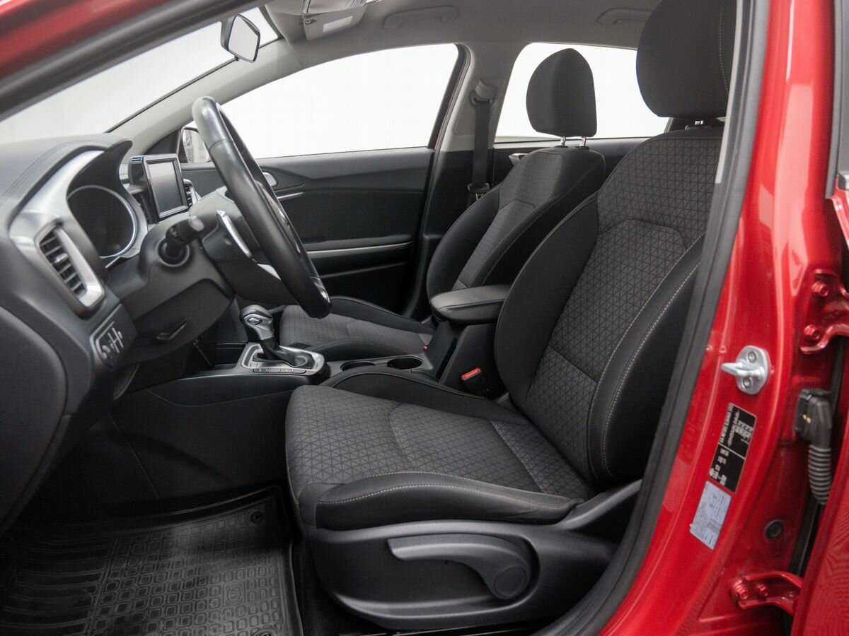 Kia Ceed 2019 года с пробегом. Фото: #15