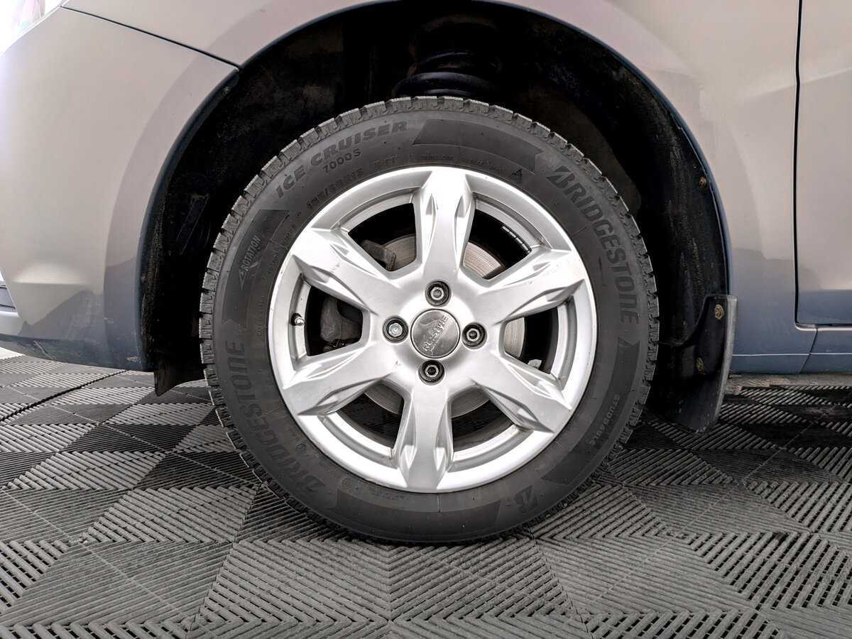 Lada (ВАЗ) Vesta 2019 года с пробегом. Фото: #17