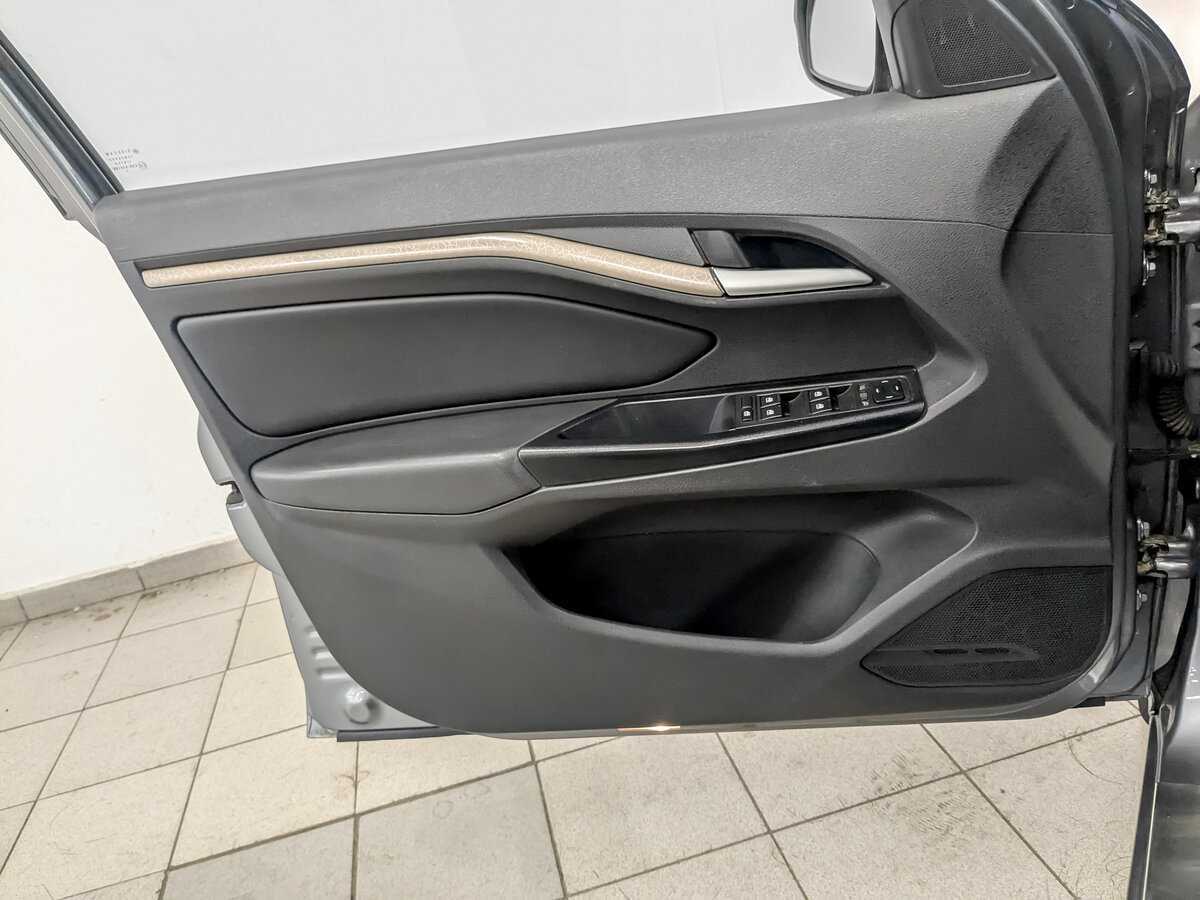 Lada (ВАЗ) Vesta 2017 года с пробегом. Фото: #16