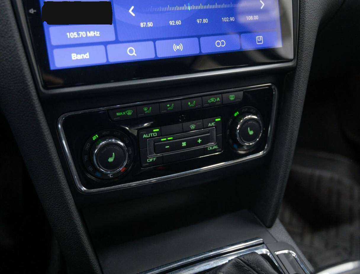 Skoda Superb 2014 года с пробегом. Фото: #22