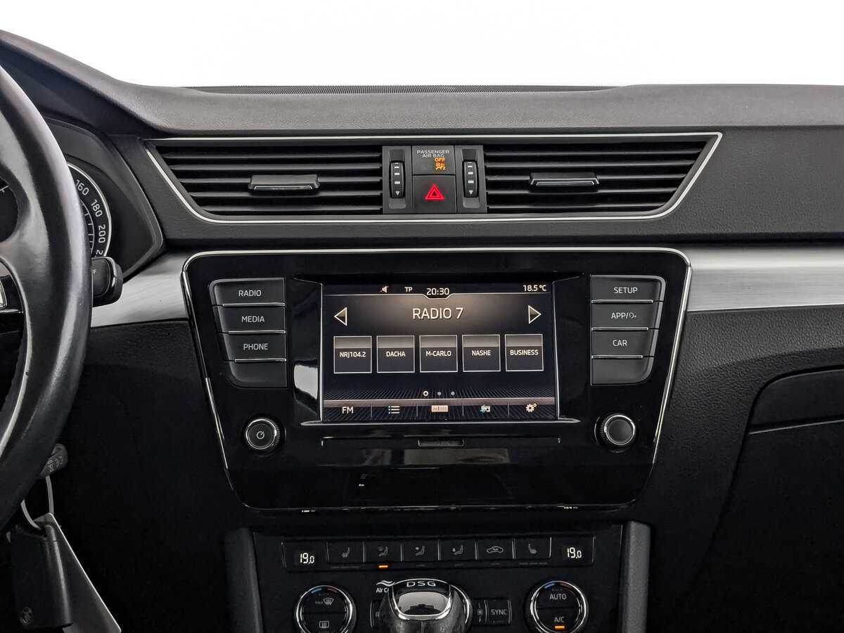 Skoda Superb 2019 года с пробегом. Фото: #16