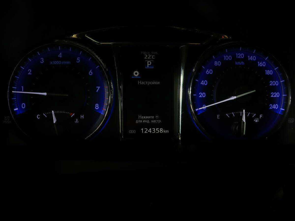 Toyota Camry 2017 года с пробегом. Фото: #8