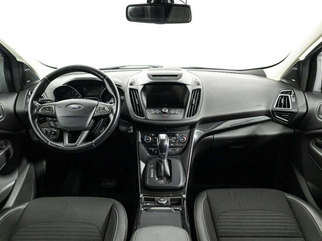 Ford Kuga 2017 года с пробегом. Фото: #12