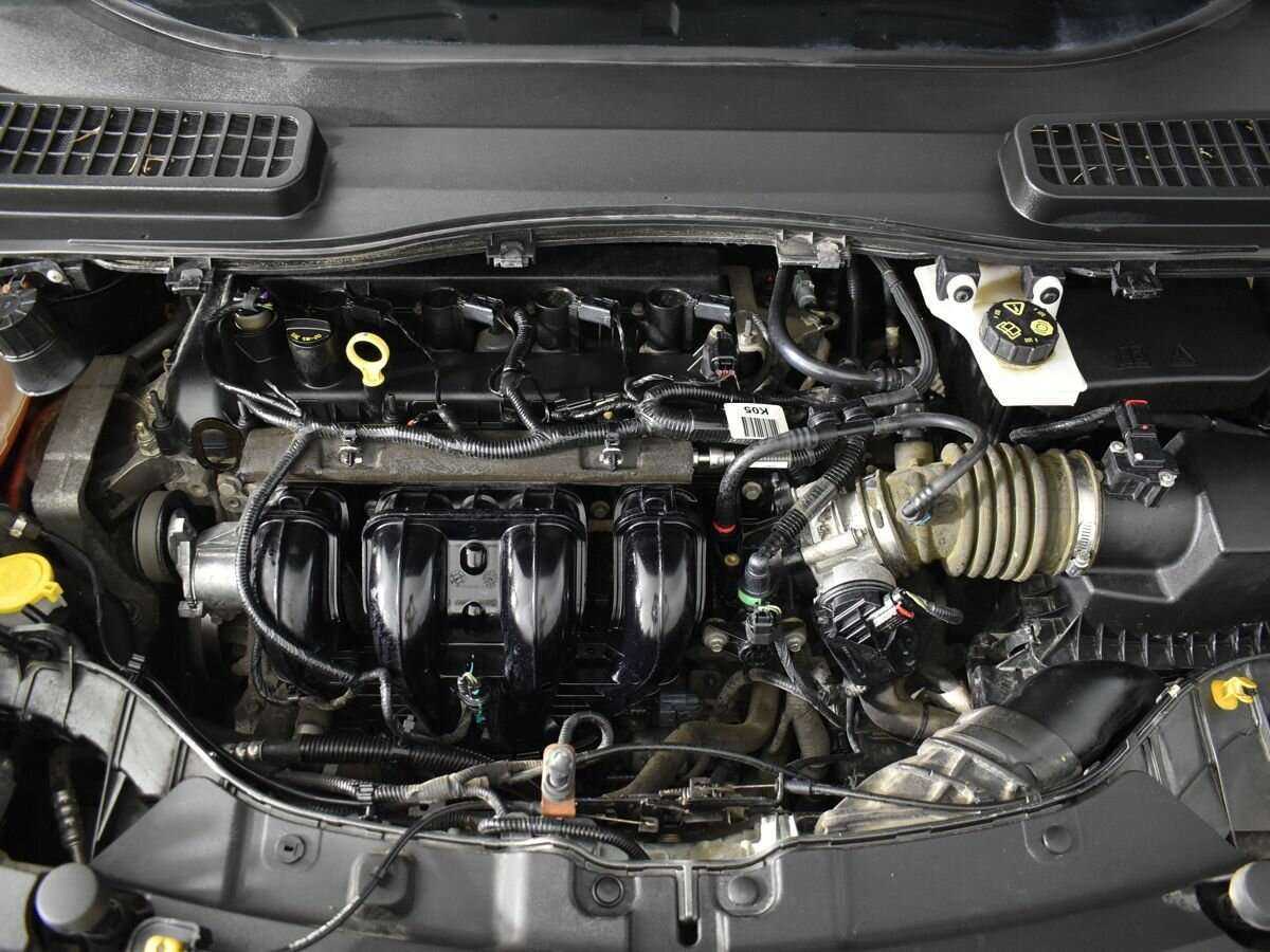 Ford Kuga 2017 года с пробегом. Фото: #18