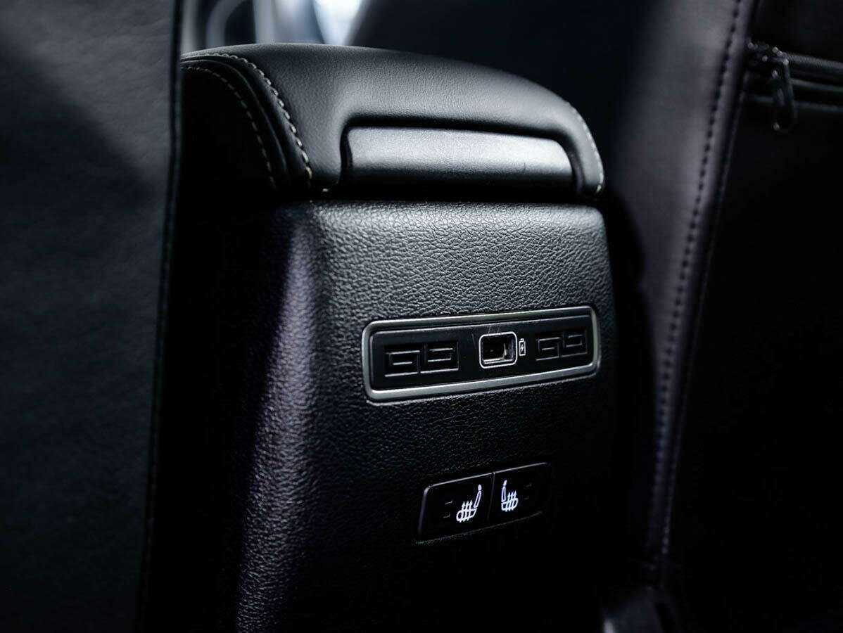 Geely Coolray 2022 года с пробегом. Фото: #12