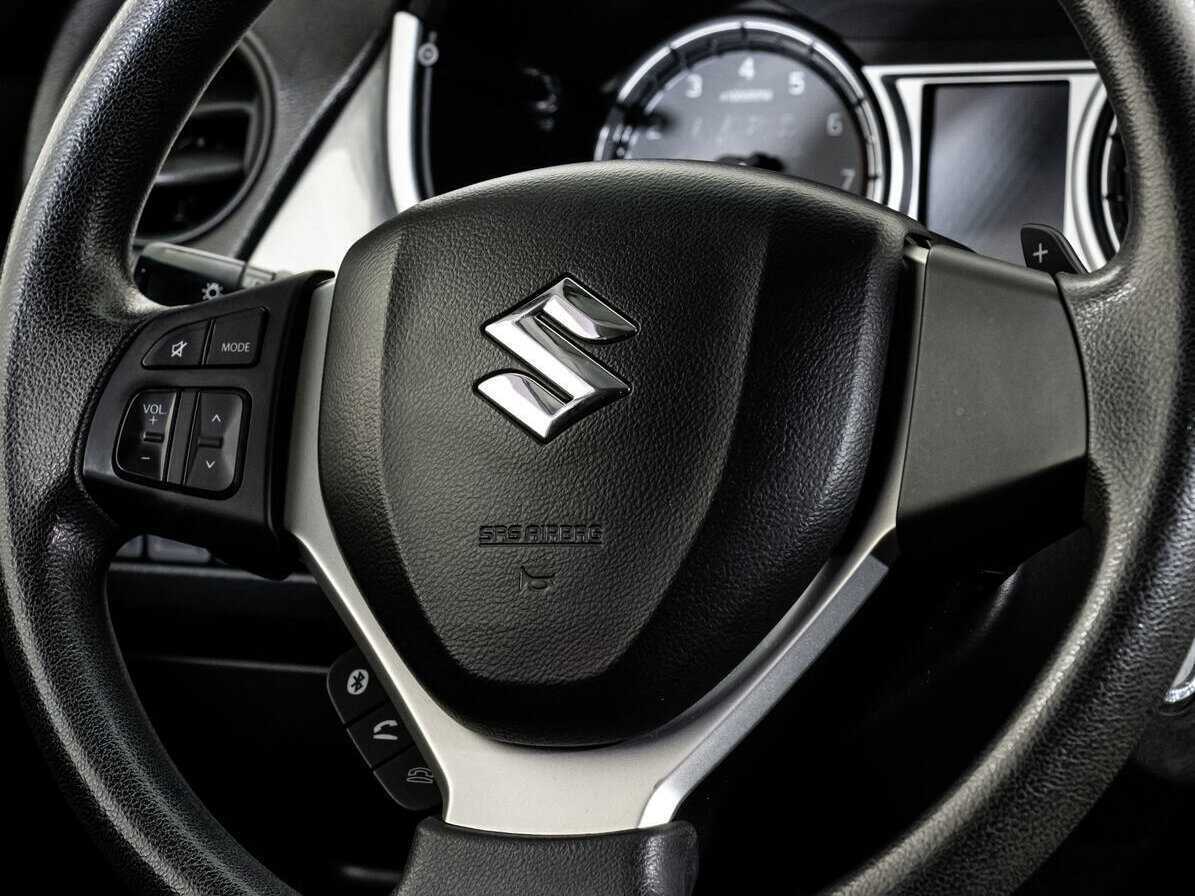 Suzuki Vitara 2017 года с пробегом. Фото: #12