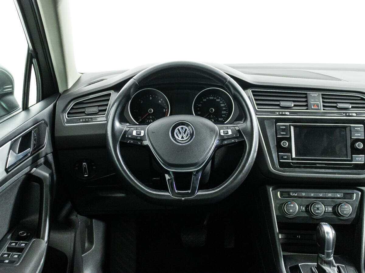 Volkswagen Tiguan 2018 года с пробегом. Фото: #17
