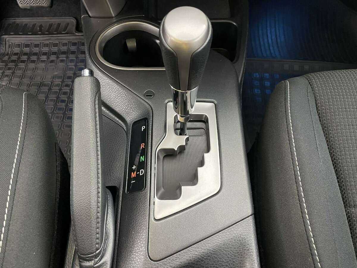 Toyota RAV4 2018 года с пробегом. Фото: #12