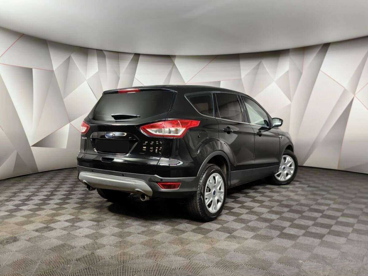 Ford Kuga 2016 года с пробегом. Фото: #1