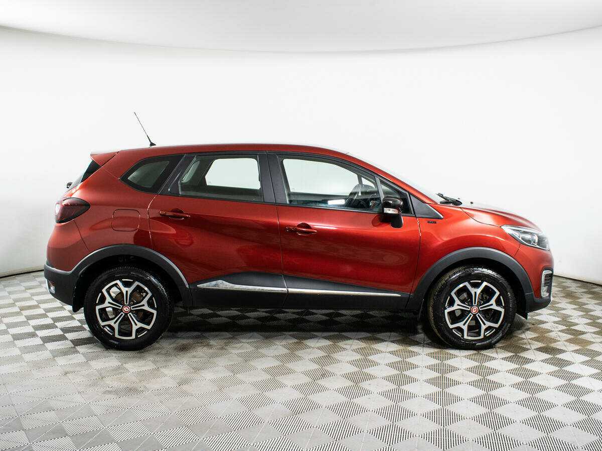 Renault Kaptur 2019 года с пробегом. Фото: #3