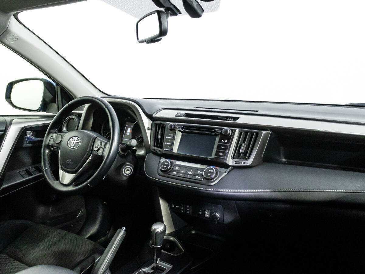 Toyota RAV4 2016 года с пробегом. Фото: #8