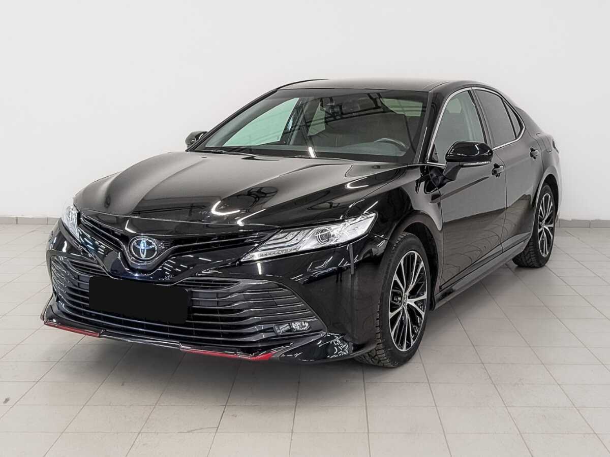 Toyota Camry 2020 года с пробегом. Посмотреть фото