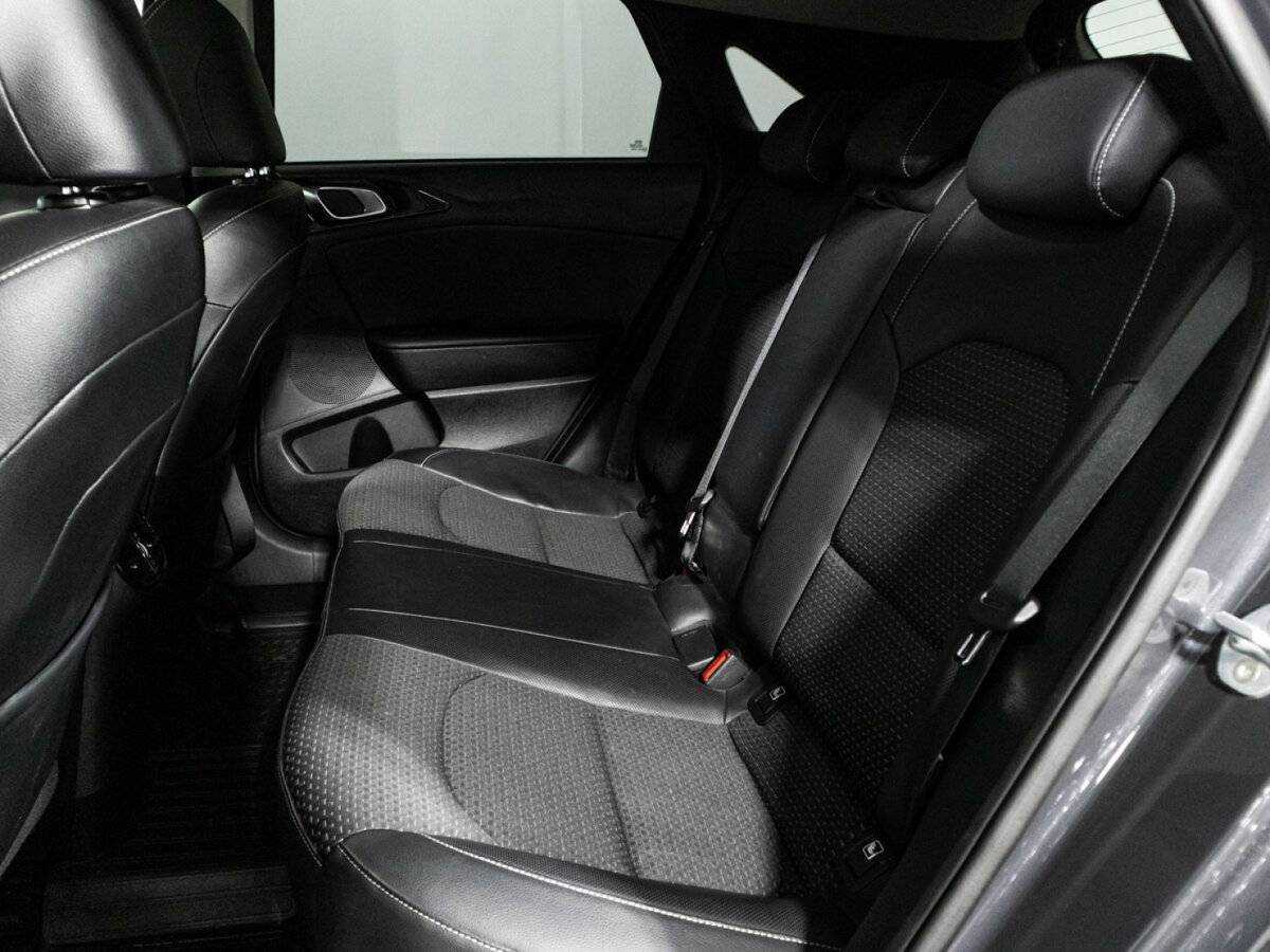 Kia Ceed 2019 года с пробегом. Фото: #9