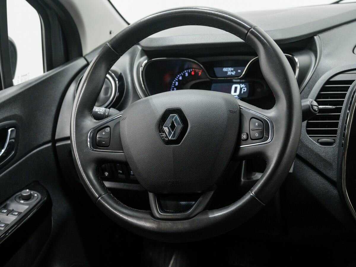 Renault Kaptur 2018 года с пробегом. Фото: #10