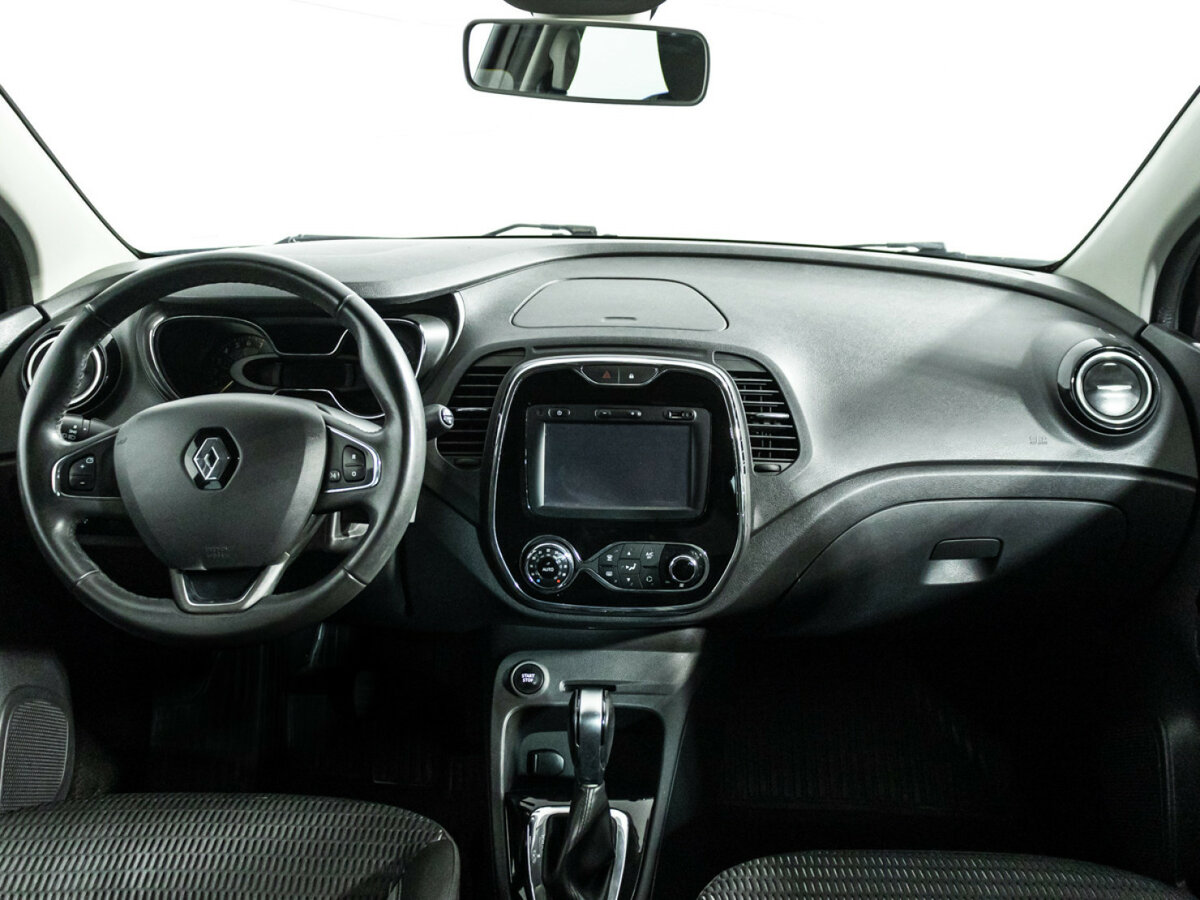 Renault Kaptur 2016 года с пробегом. Фото: #12