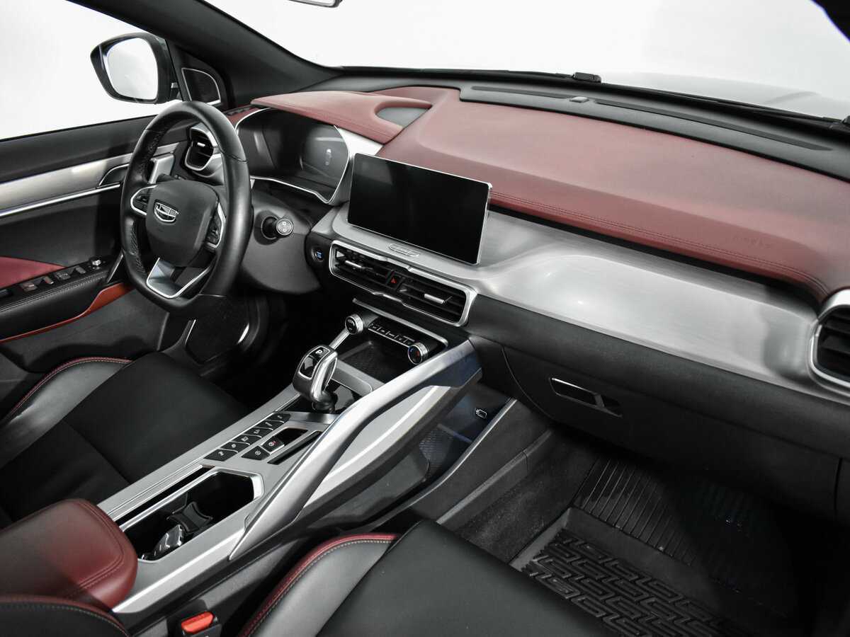 Geely Coolray 2021 года с пробегом. Фото: #16