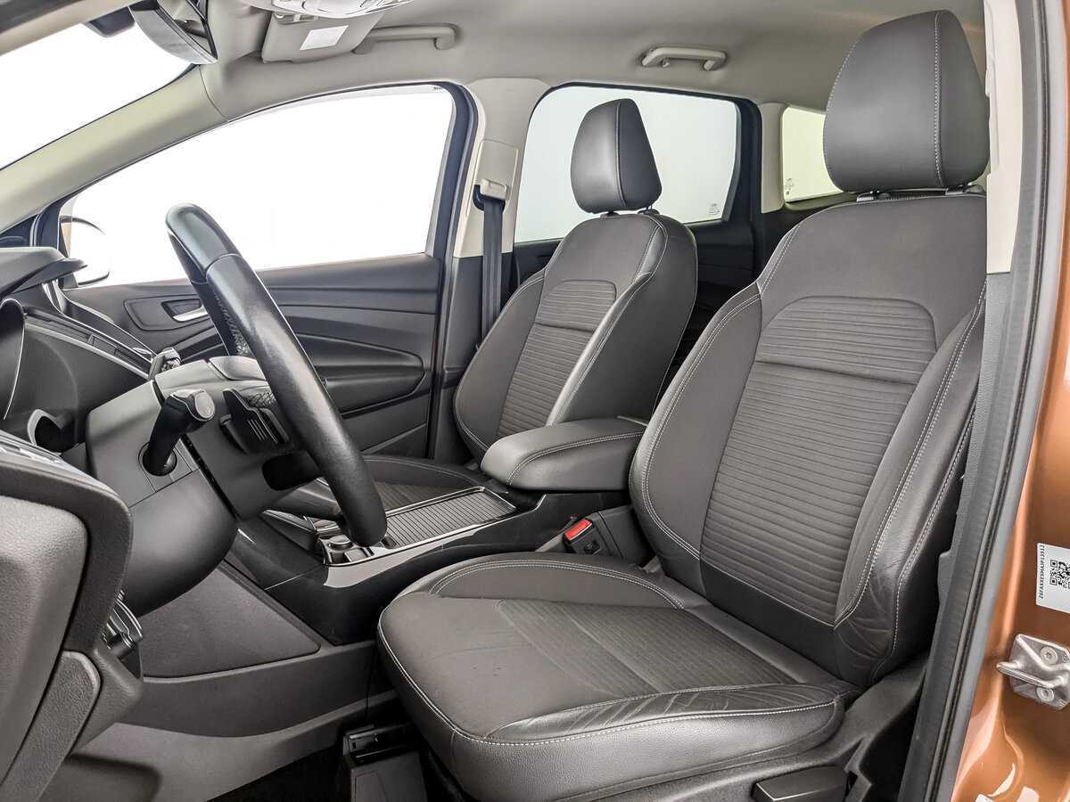 Ford Kuga 2018 года с пробегом. Фото: #19