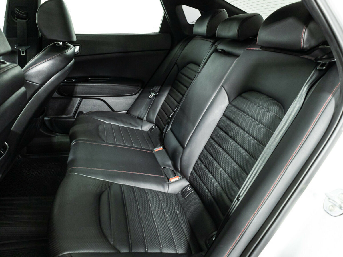 Kia Optima 2018 года с пробегом. Фото: #9