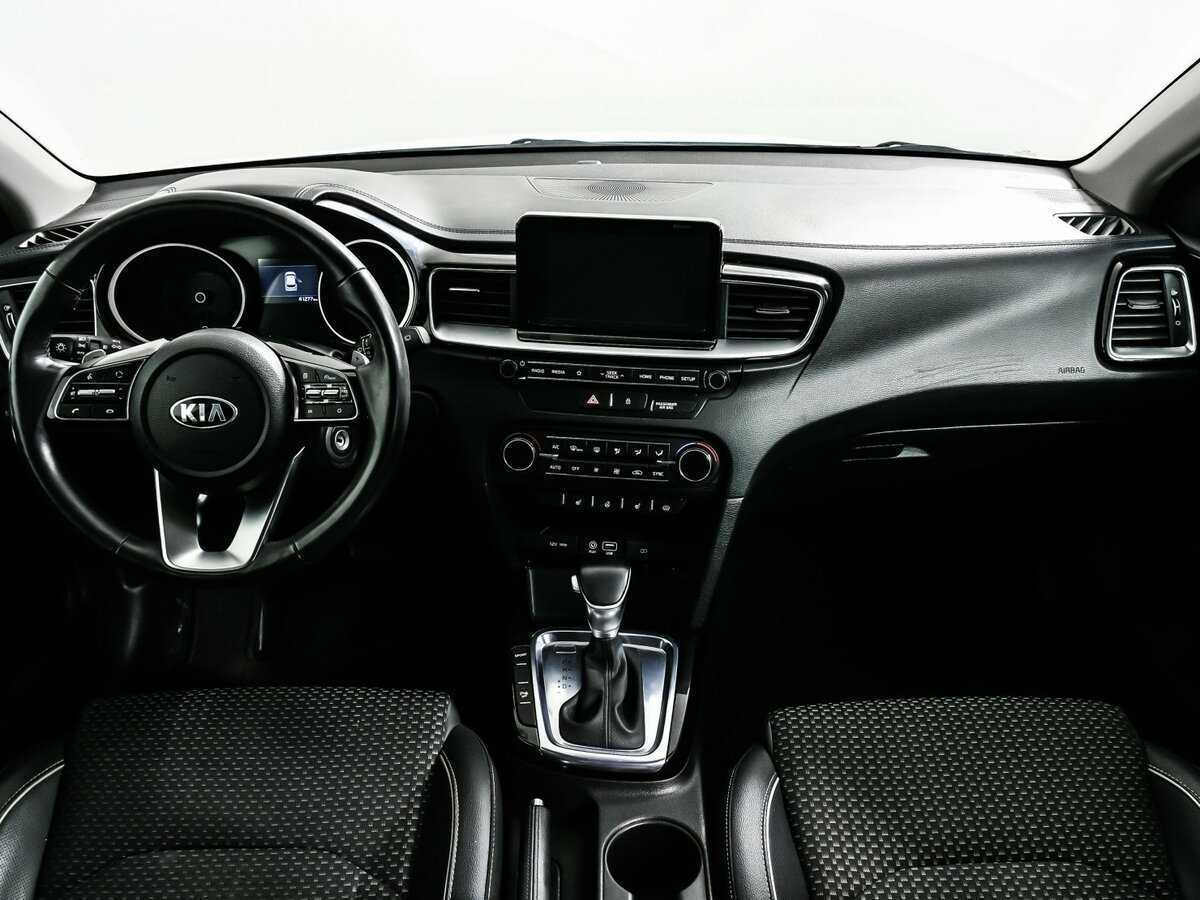 Kia Ceed 2019 года с пробегом. Фото: #10