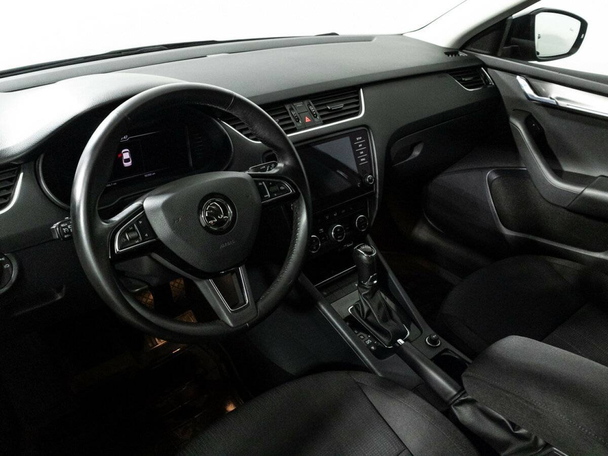 Skoda Octavia 2018 года с пробегом. Фото: #10