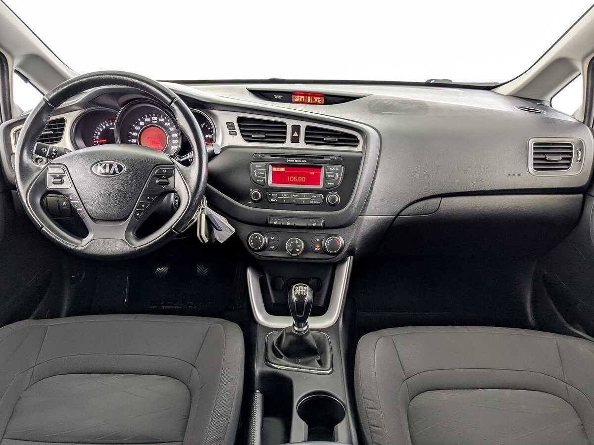 Kia Ceed 2014 года с пробегом. Фото: #13