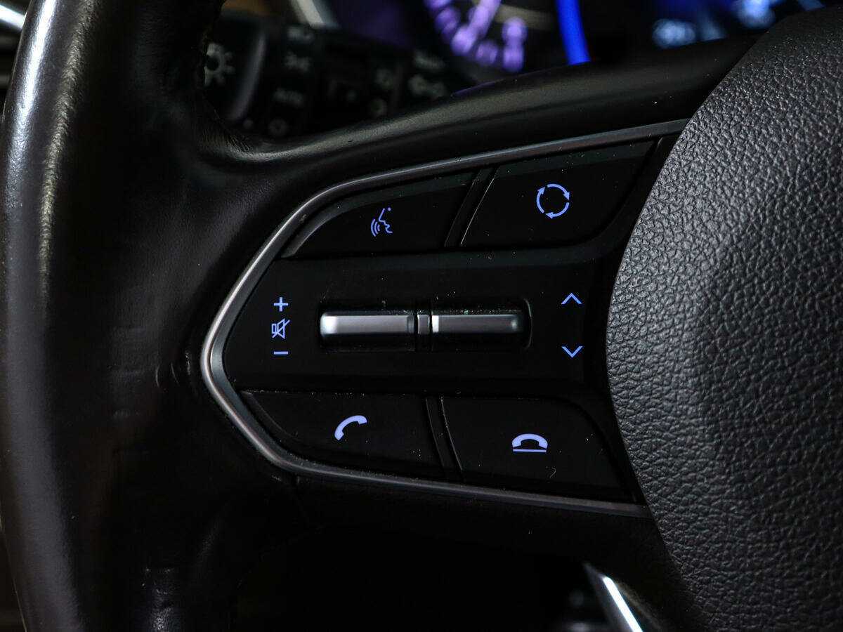 Hyundai Santa Fe 2020 года с пробегом. Фото: #12