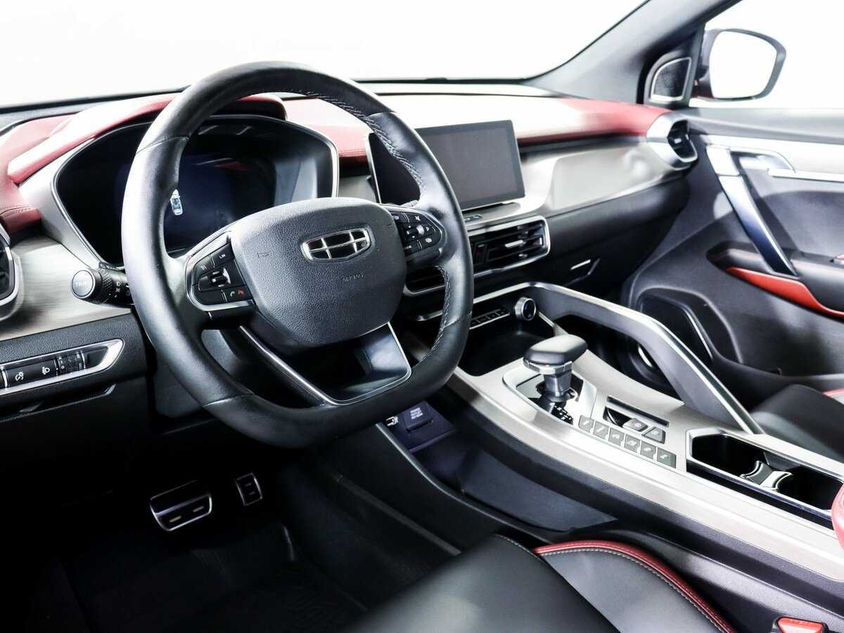 Geely Coolray 2023 года с пробегом. Фото: #13