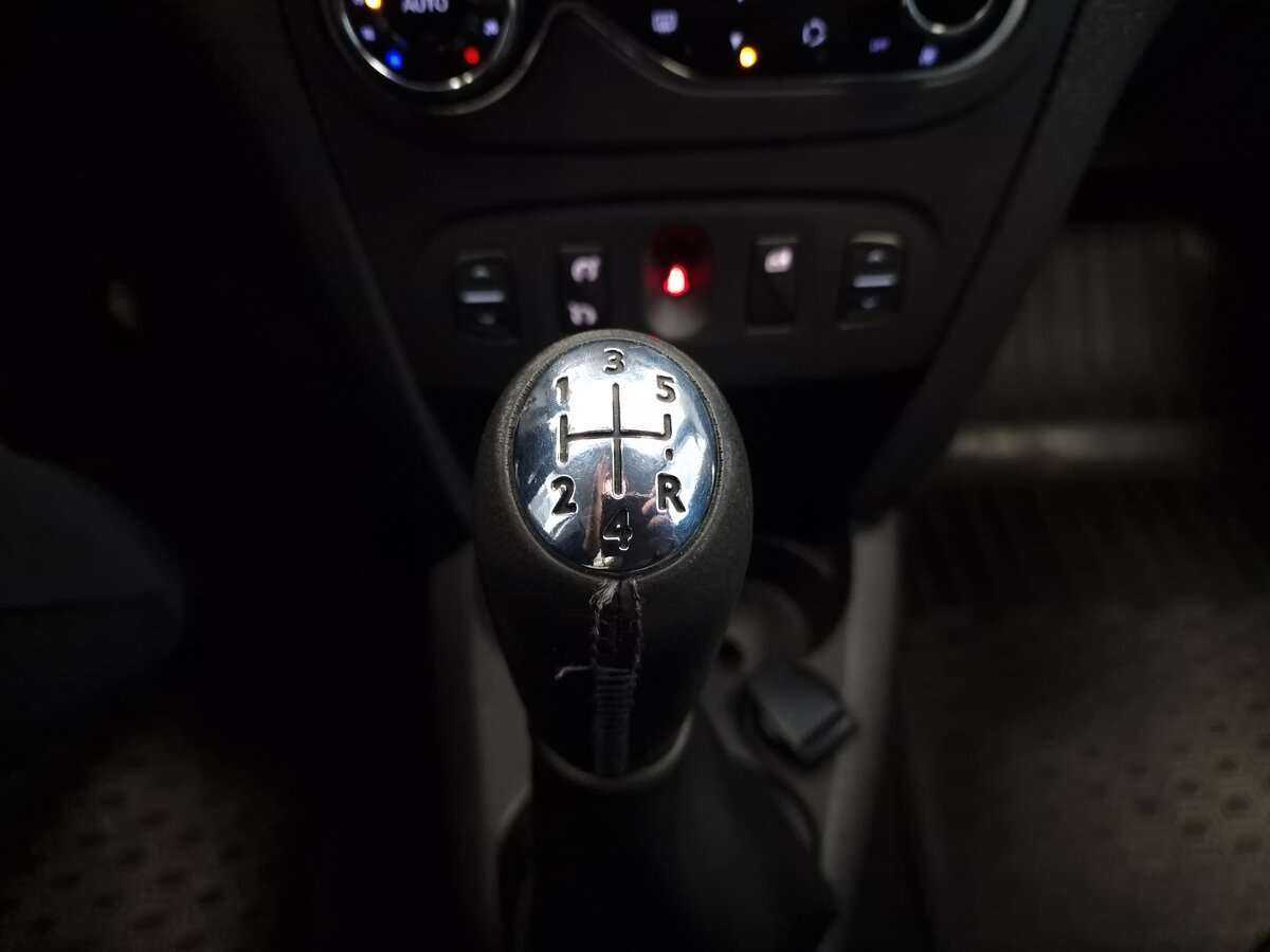 Renault Sandero 2019 года с пробегом. Фото: #14