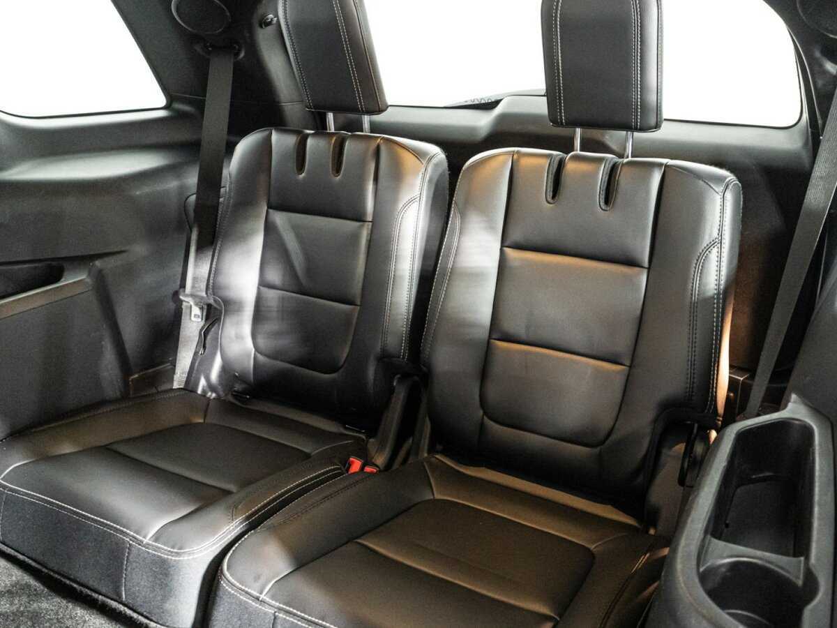 Ford Explorer 2017 года с пробегом. Фото: #15