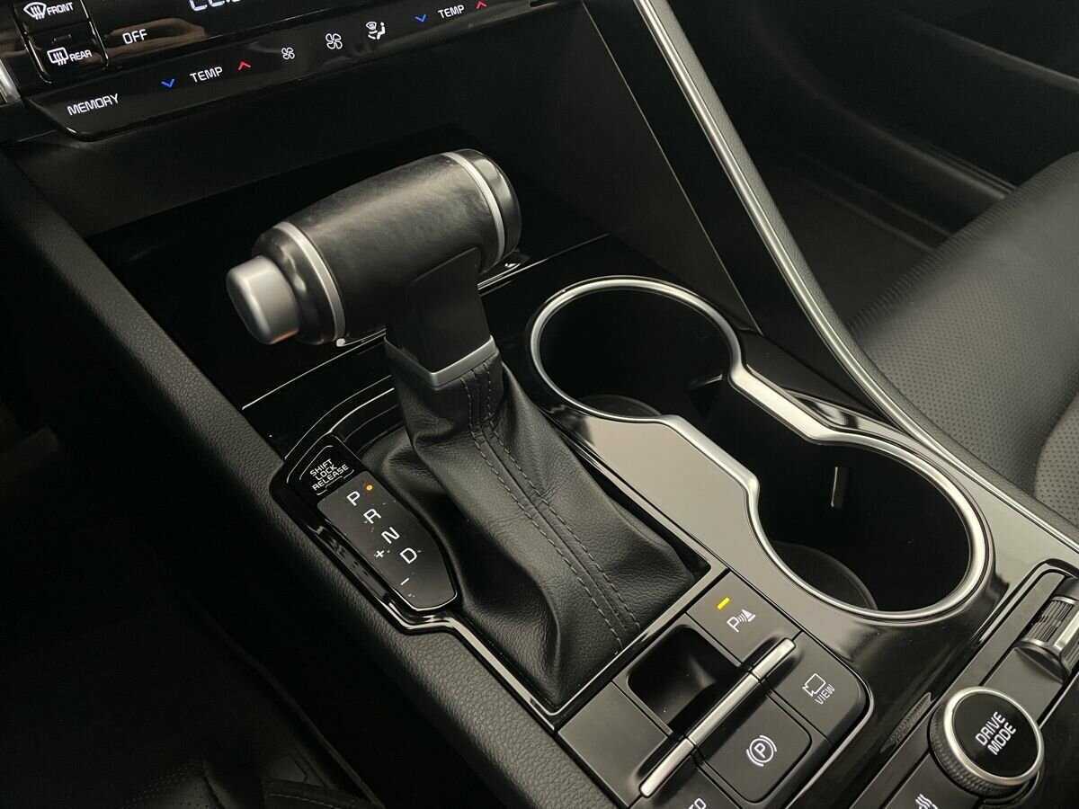 Kia K5 2021 года с пробегом. Фото: #11