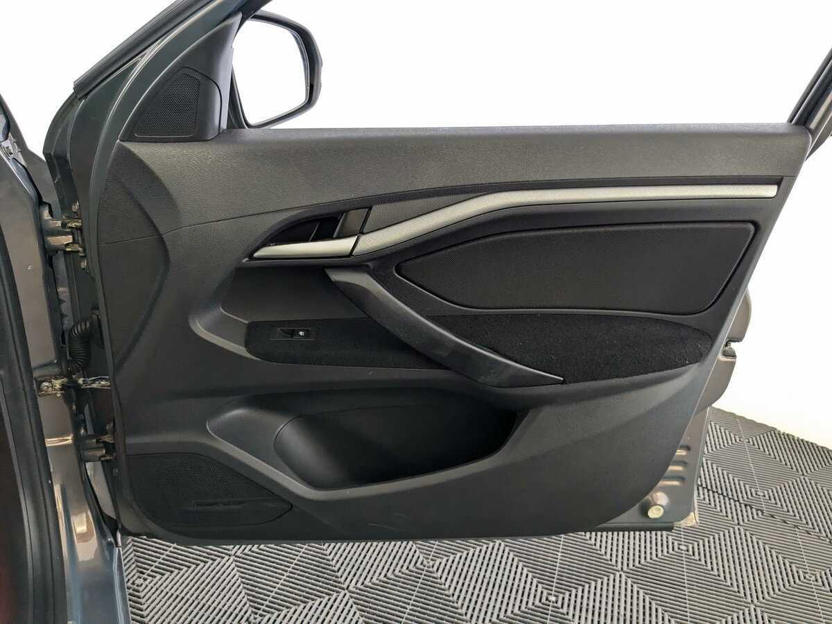 Lada (ВАЗ) Vesta 2020 года с пробегом. Фото: #18