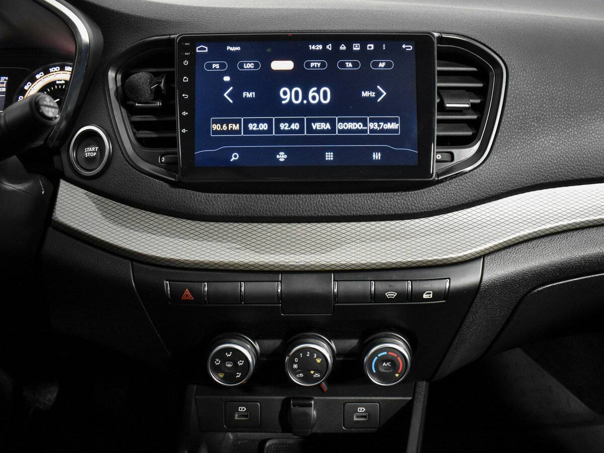 Lada (ВАЗ) Vesta 2023 года с пробегом. Фото: #12