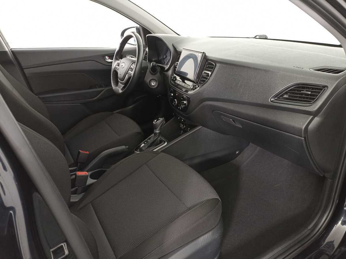 Hyundai Solaris 2021 года с пробегом. Фото: #9