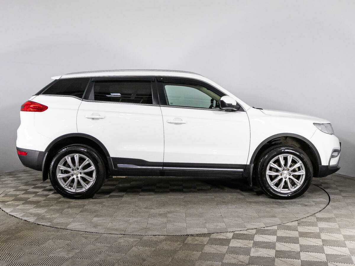 Geely Atlas 2019 года с пробегом. Фото: #3