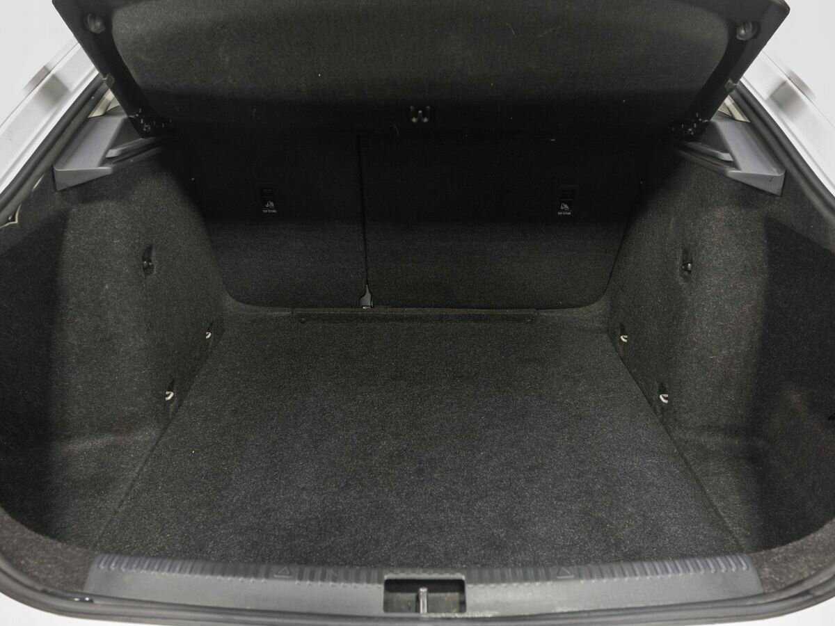 Skoda Octavia 2018 года с пробегом. Фото: #20