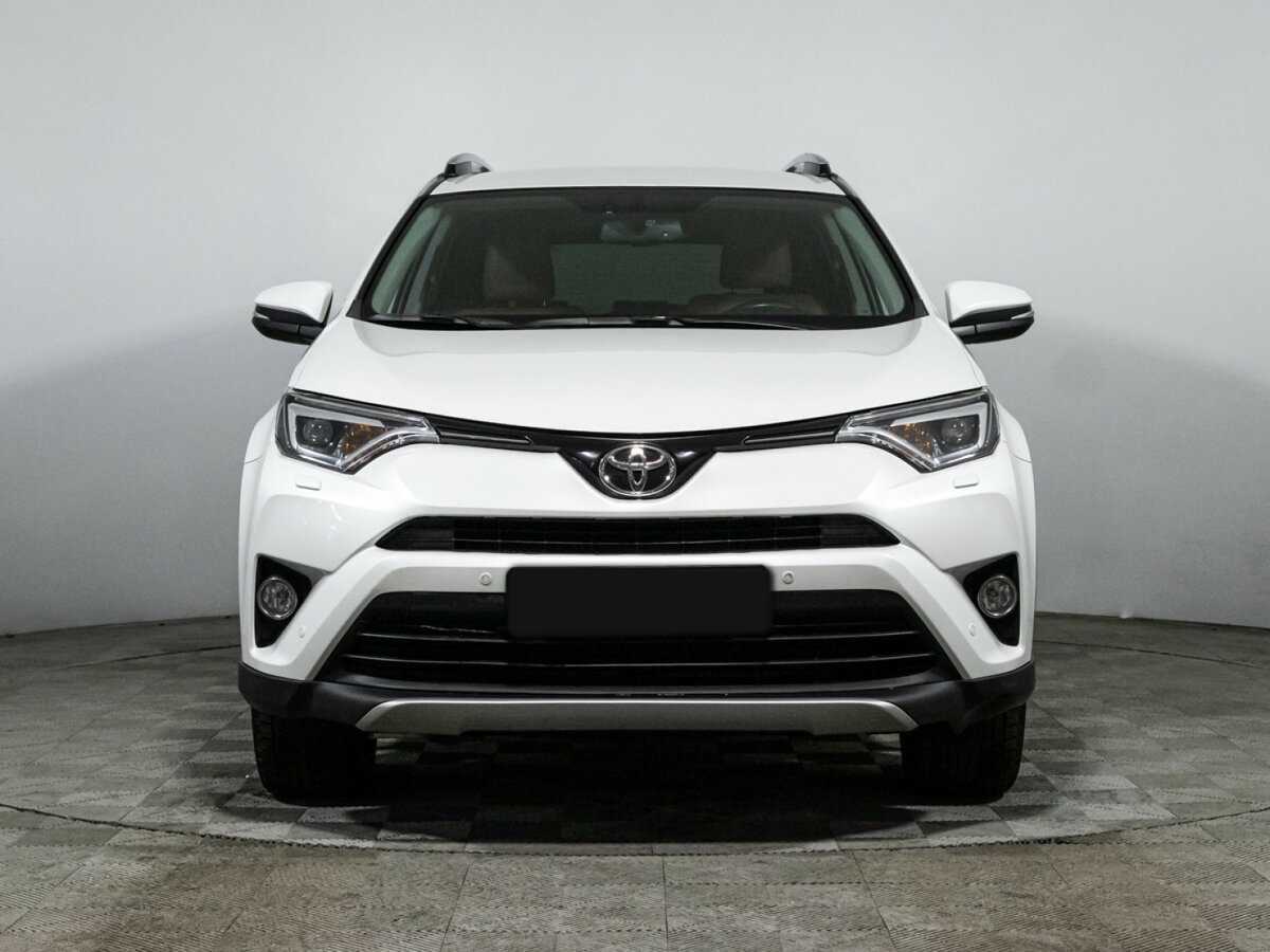 Toyota RAV4 2019 года с пробегом. Фото: #1