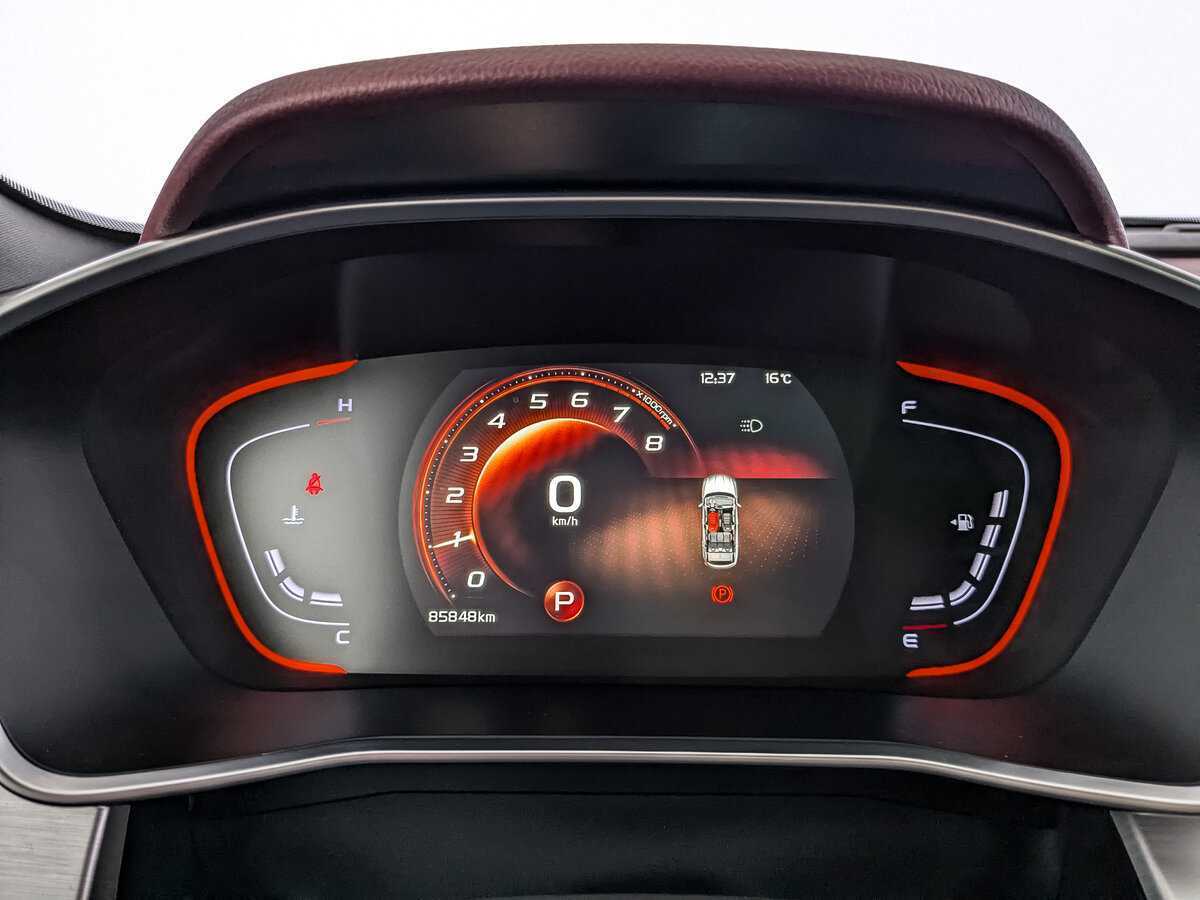 Geely Coolray 2021 года с пробегом. Фото: #11