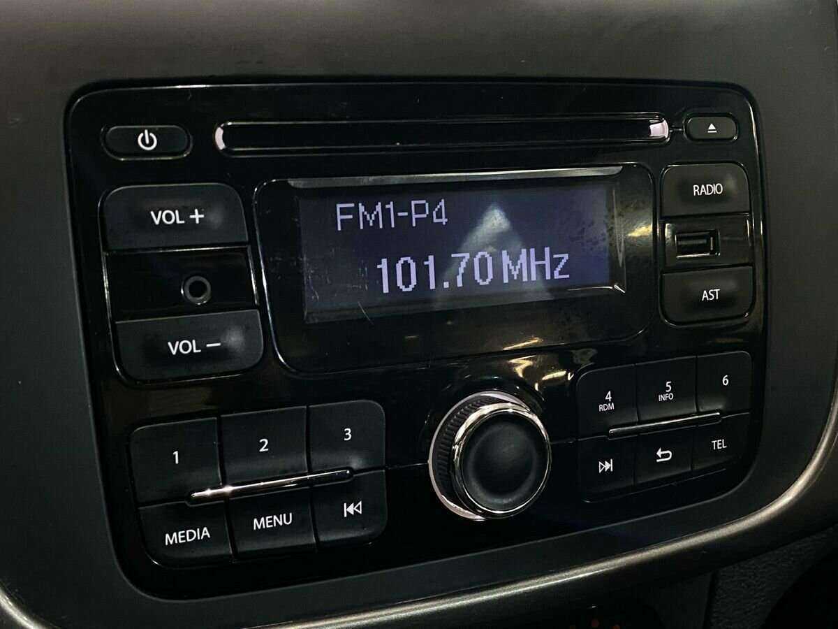 Renault Logan 2016 года с пробегом. Фото: #12