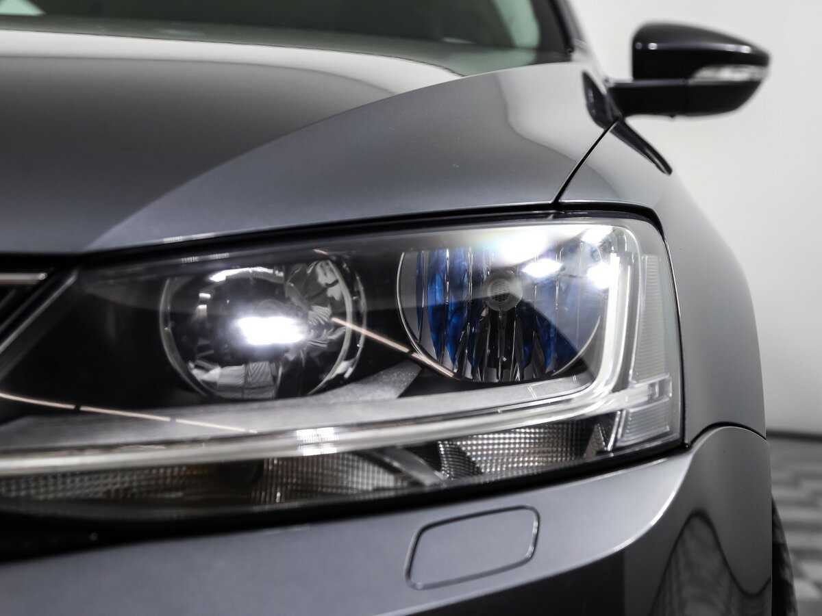 Volkswagen Jetta 2017 года с пробегом. Фото: #14
