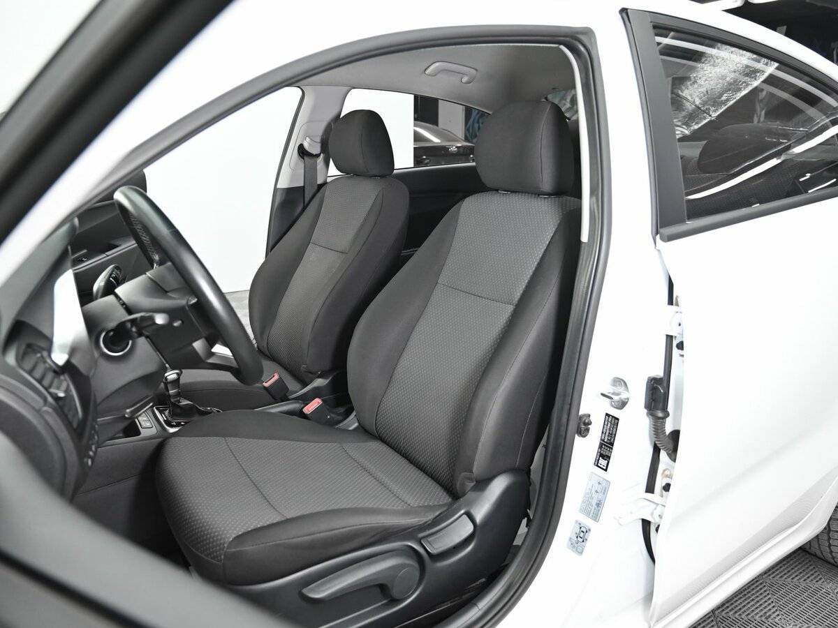 Kia Rio 2022 года с пробегом. Фото: #6