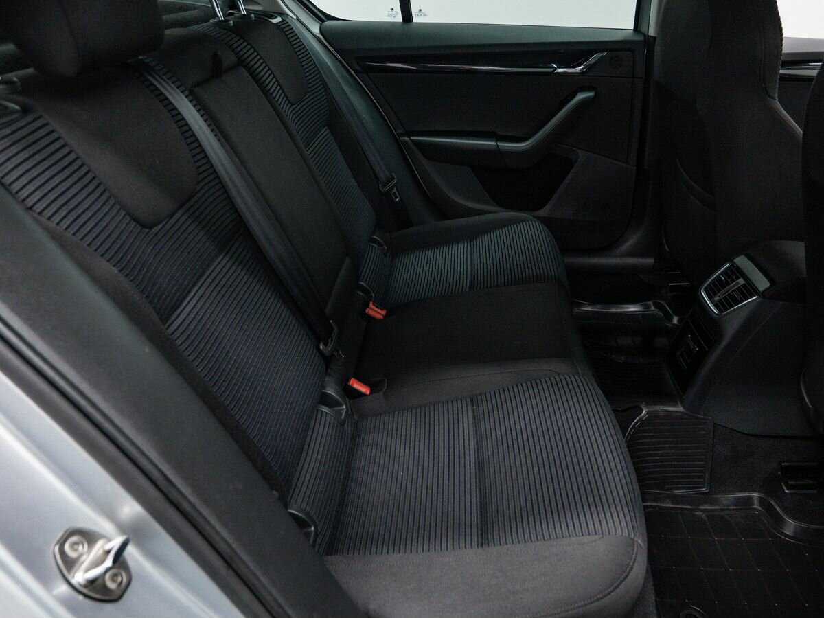 Skoda Octavia 2015 года с пробегом. Фото: #5