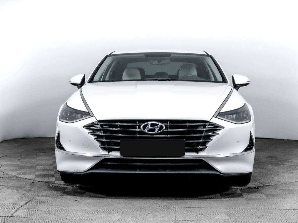 Hyundai Sonata 2020 года с пробегом. Фото: #1