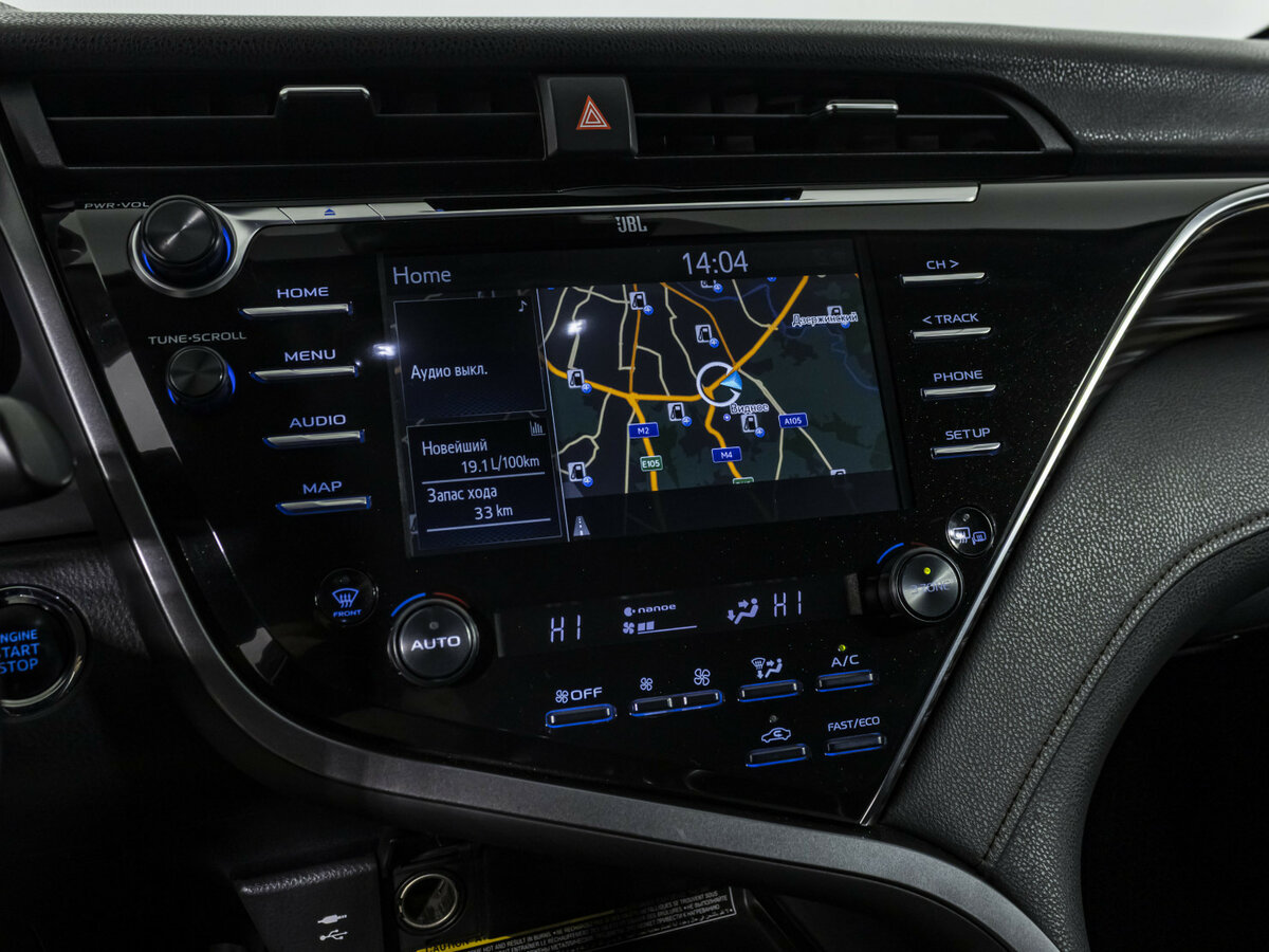 Toyota Camry 2018 года с пробегом. Фото: #14