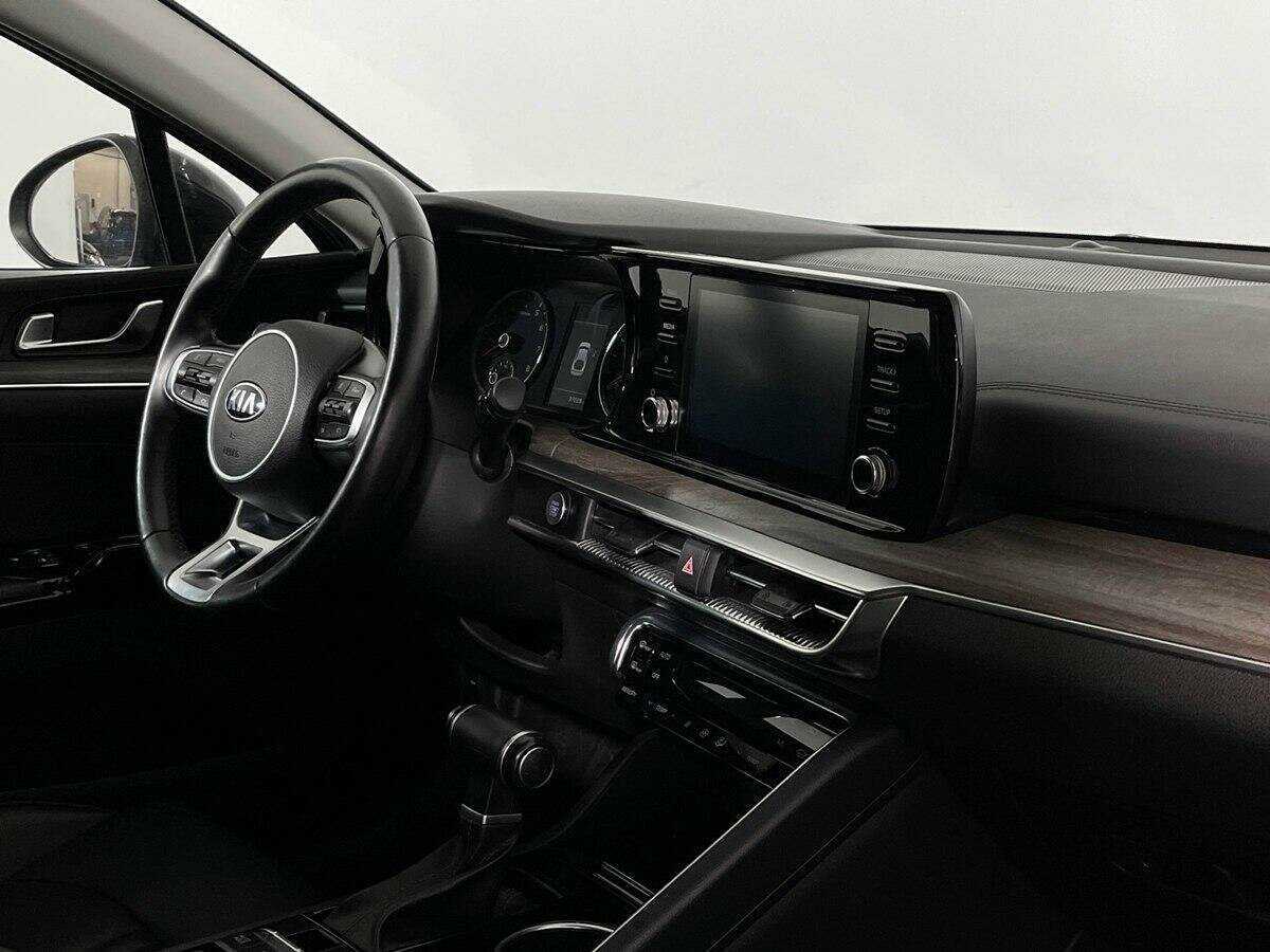 Kia K5 2021 года с пробегом. Фото: #6