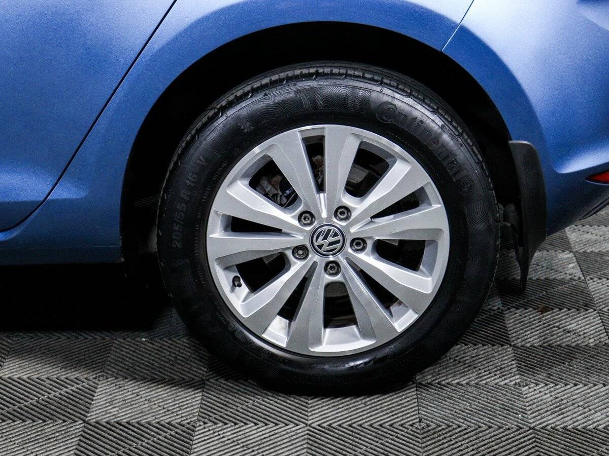 Volkswagen Golf 2013 года с пробегом. Фото: #13