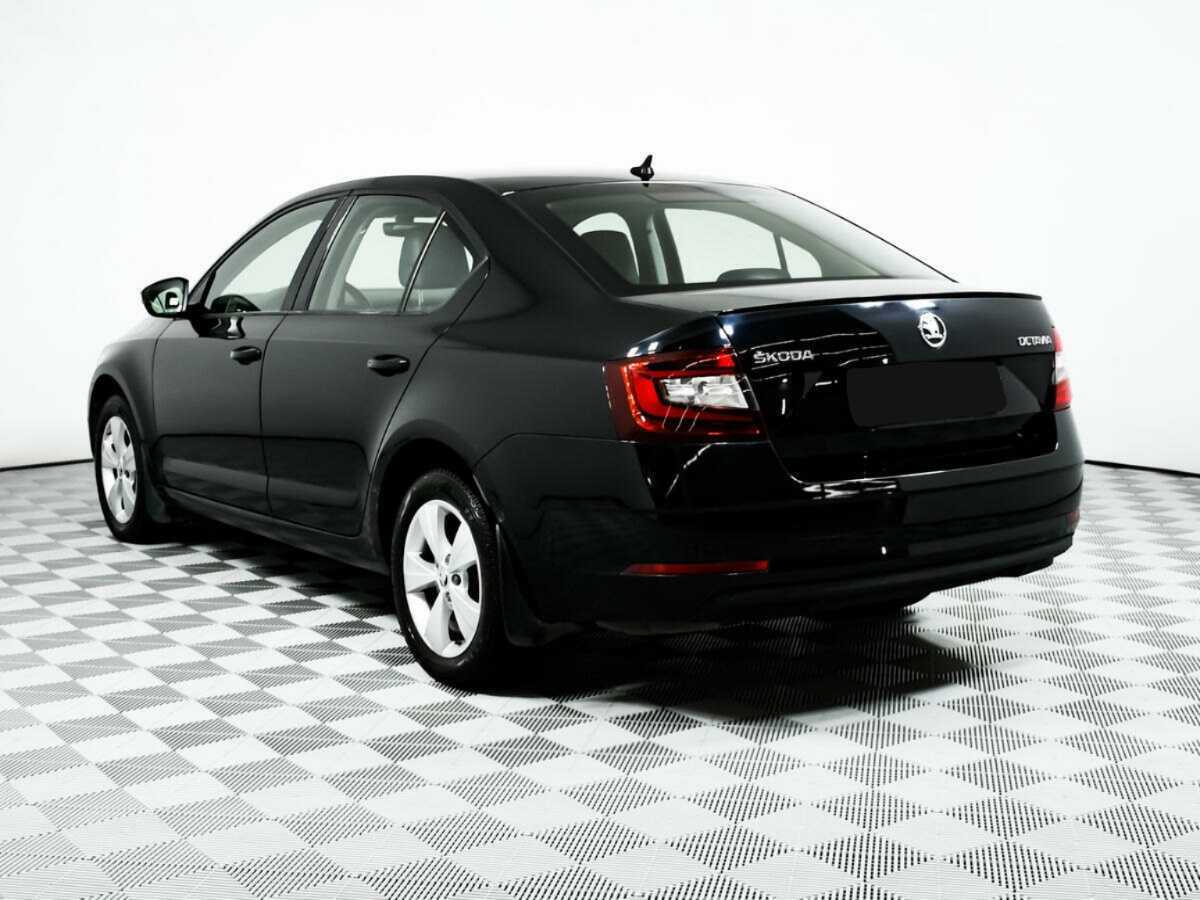 Skoda Octavia 2017 года с пробегом. Фото: #6
